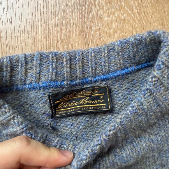 Eddie Bauer Men's Heathered Gray Crewneck Sweater - Picture 3 of 6